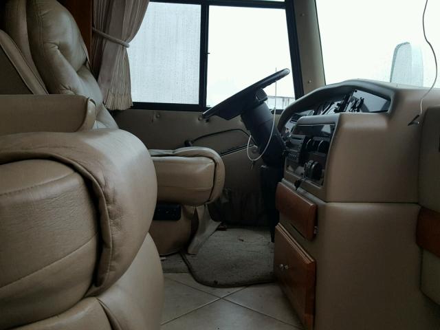 1RF43564152034145 - 2005 ROADMASTER RAIL MONOCOQUE 棕色 照片 5