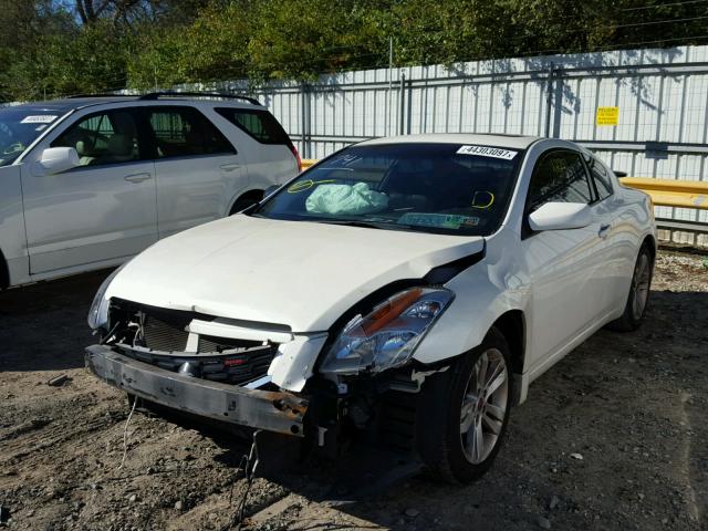 1N4AL24EX9C148476 - 2009 NISSAN ALTIMA 2.5 WHITE photo 2