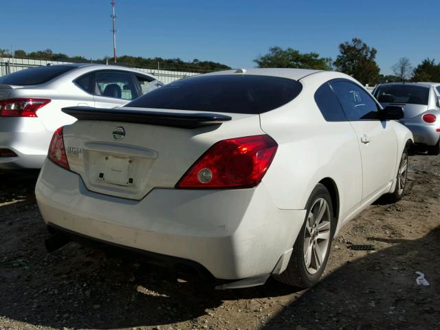 1N4AL24EX9C148476 - 2009 NISSAN ALTIMA 2.5 WHITE photo 4