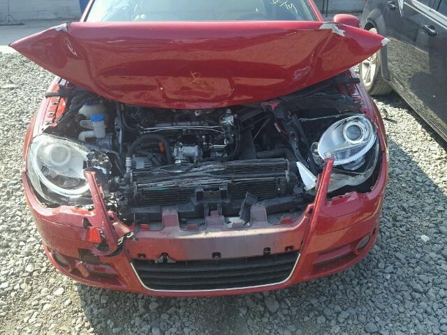 WVWFA71F98V014111 - 2008 VOLKSWAGEN EOS LUX Червоний фото 7