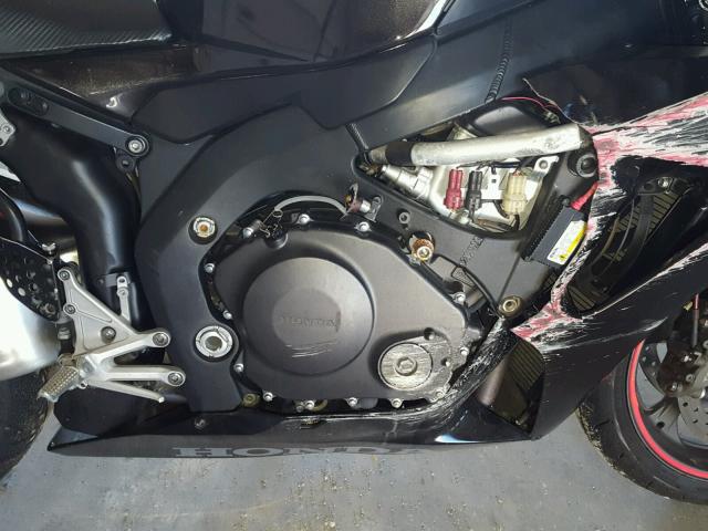 JH2SC57026M203094 - 2006 HONDA CBR1000 RR BLACK photo 7