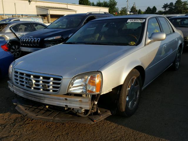 1G6KF57921U299156 - 2001 CADILLAC DEVILLE DT SILVER photo 2