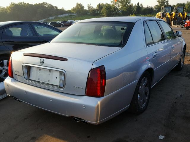 1G6KF57921U299156 - 2001 CADILLAC DEVILLE DT SILVER photo 4