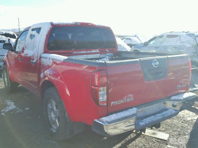 1N6AD07W68C400154 - 2008 NISSAN FRONTIER C RED photo 3