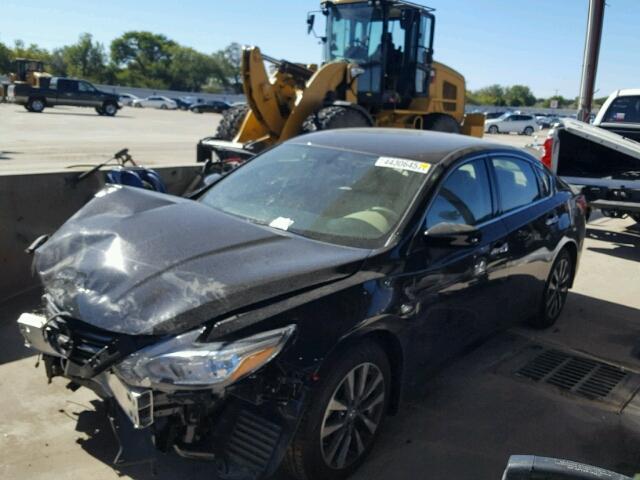 1N4AL3AP8HC261353 - 2017 NISSAN ALTIMA 2.5 BLACK photo 2