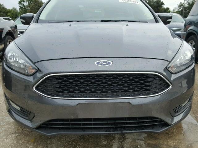 1FADP3H29HL221424 - 2017 FORD FOCUS SEL GRAY photo 9