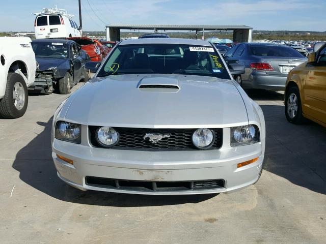 1ZVHT82H875350126 - 2007 FORD MUSTANG GT SILVER photo 9