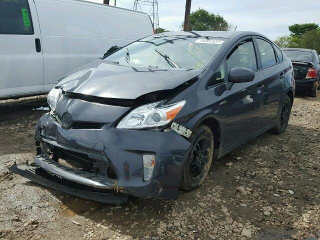 JTDKN3DU2E0364355 - 2014 TOYOTA PRIUS GRAY photo 2