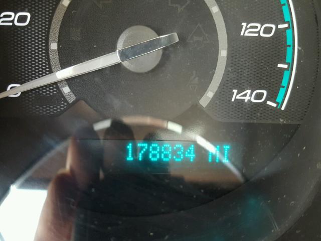 1G1ZE5E14BF390651 - 2011 CHEVROLET MALIBU LTZ ვერცხლისფერი ფოტო 8