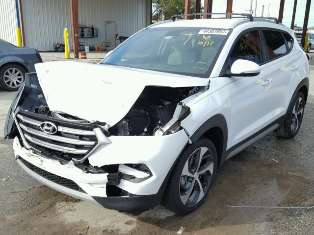 KM8J33A21HU311109 - 2017 HYUNDAI TUCSON WHITE photo 2