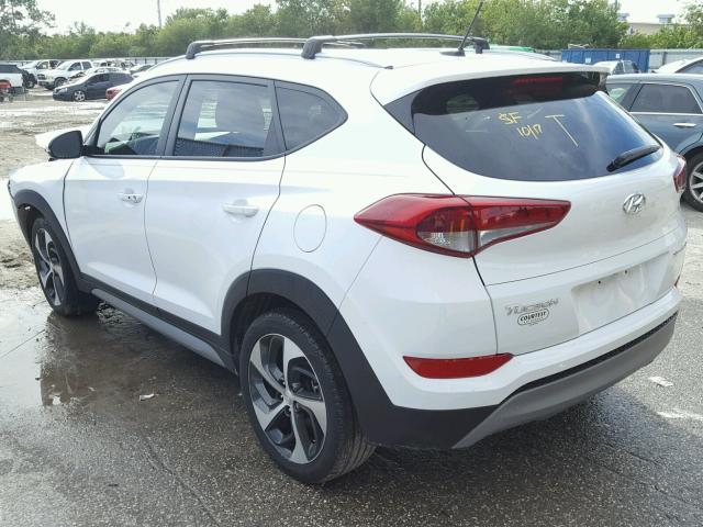 KM8J33A21HU311109 - 2017 HYUNDAI TUCSON WHITE photo 3