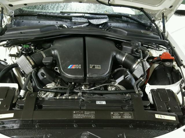 WBSEK93507CY78816 - 2007 BMW M6 WHITE photo 7