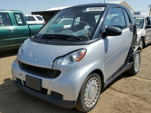 WMEEJ3BA0CK537987 - 2012 SMART FORTWO PUR SILVER photo 2