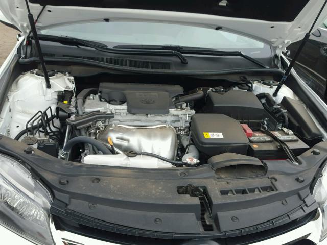 4T1BF1FK8HU341927 - 2017 TOYOTA CAMRY LE WHITE photo 7