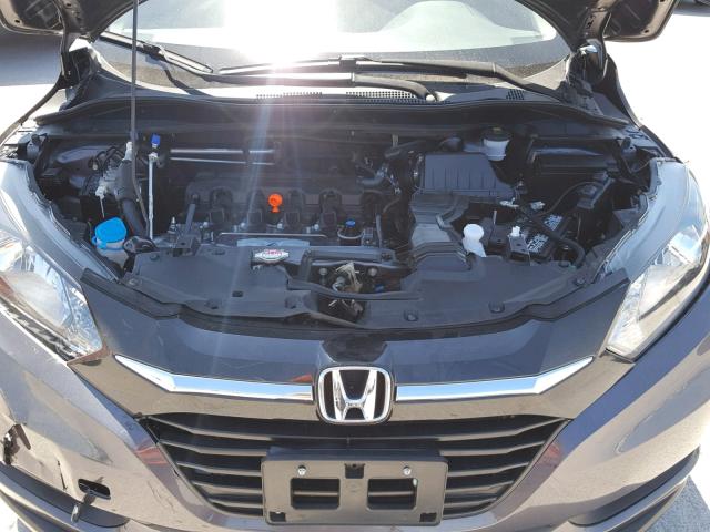 3CZRU5H39HG703721 - 2017 HONDA HR-V LX GRAY photo 7