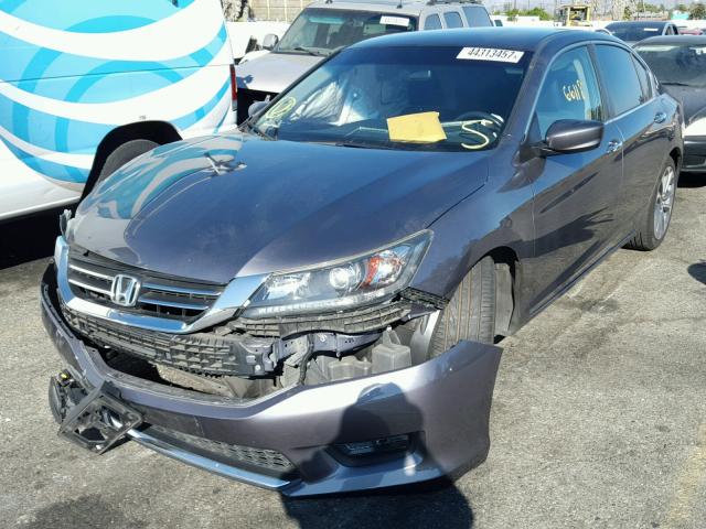 1HGCR2F56EA204984 - 2014 HONDA ACCORD SPO GRAY photo 2