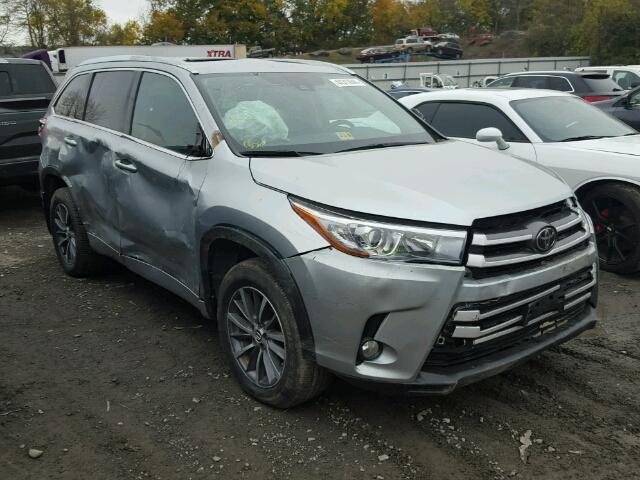 5TDJZRFH7HS512407 - 2017 TOYOTA HIGHLANDER SILVER photo 1