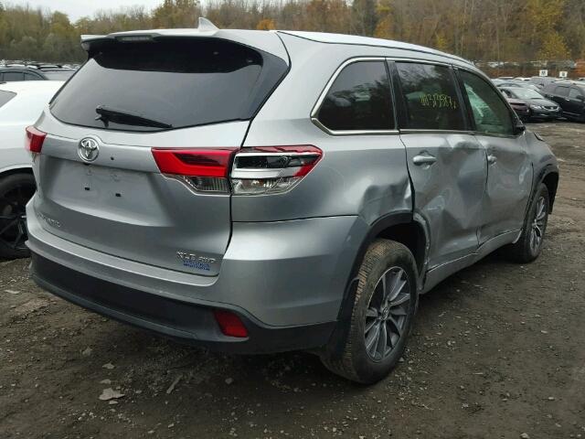 5TDJZRFH7HS512407 - 2017 TOYOTA HIGHLANDER SILVER photo 4