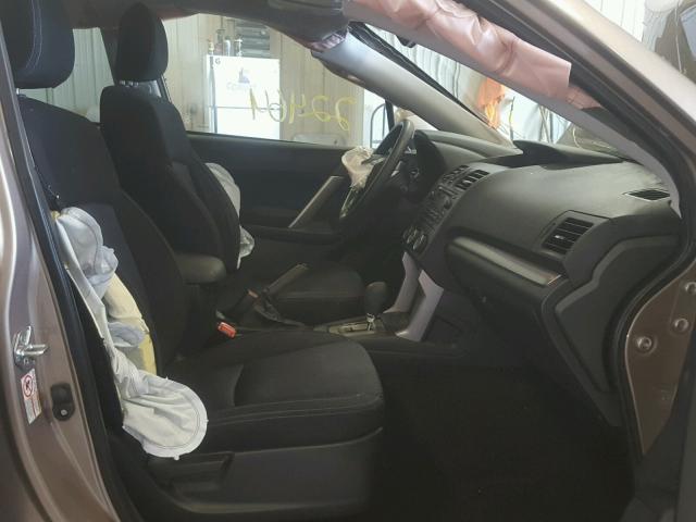 JF2SJADC0FH826181 - 2015 SUBARU FORESTER 2 GRAY photo 5