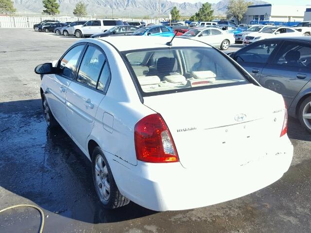 KMHCN46C67U136770 - 2007 HYUNDAI ACCENT GLS WHITE photo 3