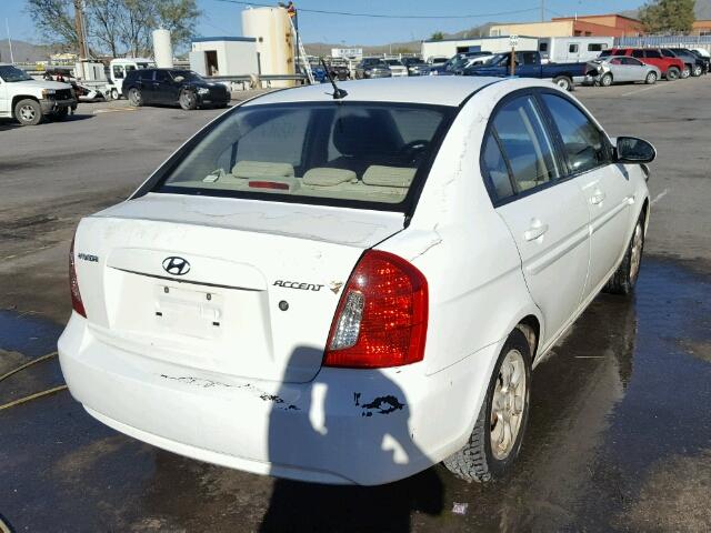 KMHCN46C67U136770 - 2007 HYUNDAI ACCENT GLS WHITE photo 4