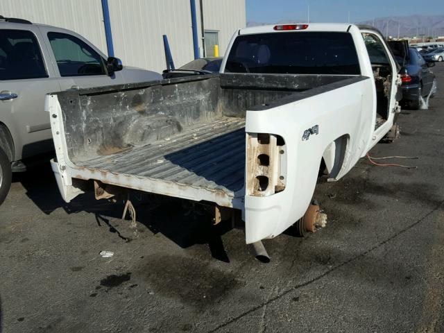 1GCHK29K37E583142 - 2007 CHEVROLET SILVERADO WHITE photo 4