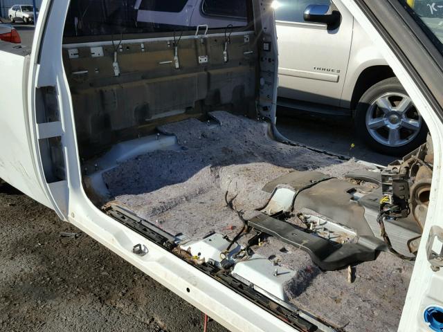 1GCHK29K37E583142 - 2007 CHEVROLET SILVERADO WHITE photo 6