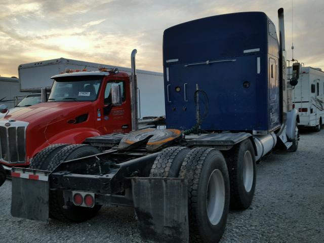 1XKWDB9X86J107170 - 2006 KENWORTH CONSTRUCTI BLUE photo 4