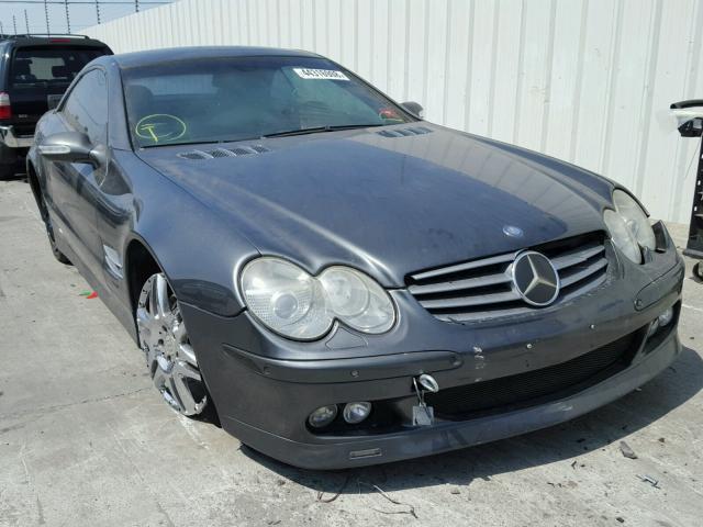 WDBSK75F73F043436 - 2003 MERCEDES-BENZ SL 500R CHARCOAL photo 1