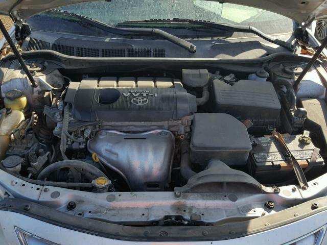 4T1BF3EK0AU053970 - 2010 TOYOTA CAMRY BASE SILVER photo 7