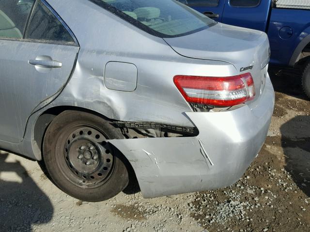 4T1BF3EK0AU053970 - 2010 TOYOTA CAMRY BASE SILVER photo 9