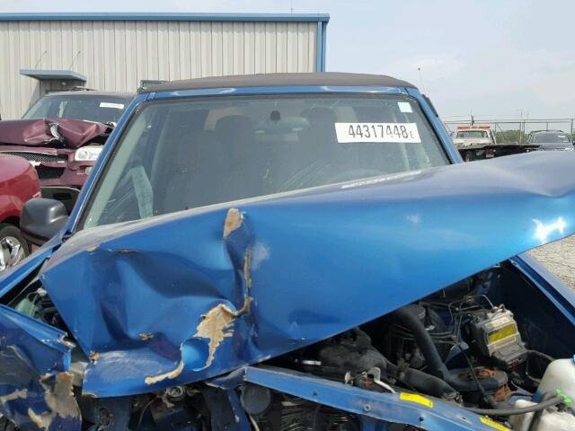 2CNBJ18C916904654 - 2001 CHEVROLET TRACKER BLUE photo 7