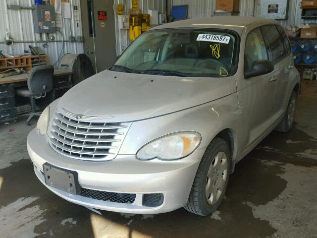 3A4FY58B27T616277 - 2007 CHRYSLER PT CRUISER SILVER photo 2