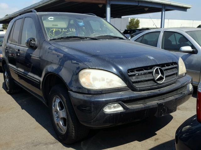 4JGAB57E13A404657 - 2003 MERCEDES-BENZ ML 350 BLUE photo 1