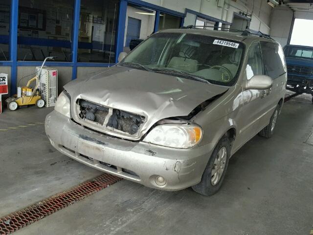 KNDUP131146542508 - 2004 KIA SEDONA EX TAN photo 2