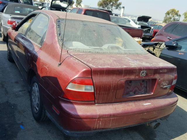 1HGCD5534RA061555 - 1994 HONDA ACCORD LX RED photo 3