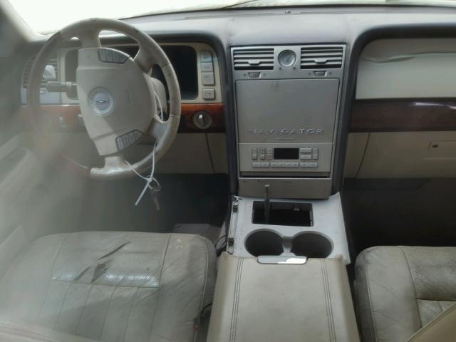 5LMFU28R43LJ14026 - 2003 LINCOLN NAVIGATOR Brązowy zdjęcie 9