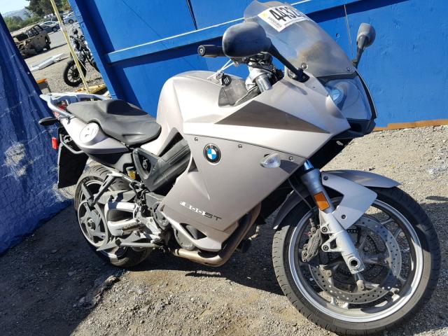 WB1024405AZR12239 - 2010 BMW F800 ST GOLD photo 1