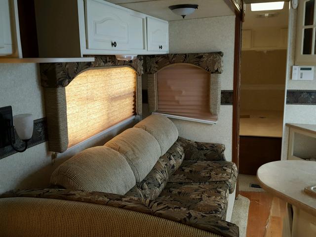 4YDT32B208S631715 - 2008 KEYSTONE OUTBACK WHITE photo 5