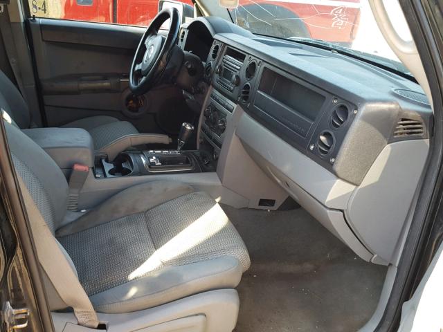 1J8HG48NX6C288910 - 2006 JEEP COMMANDER 黑色 照片 5