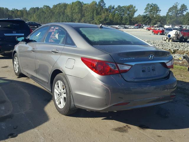 5NPEB4AC2DH776445 - 2013 HYUNDAI SONATA GLS GRAY photo 3