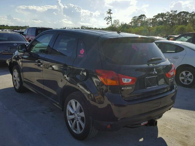 4A4AP3AU2FE042869 - 2015 MITSUBISHI OUTLANDER BLACK photo 3