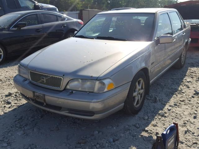 YV1LS5676W3515756 - 1998 VOLVO S70 GLT GRAY photo 9