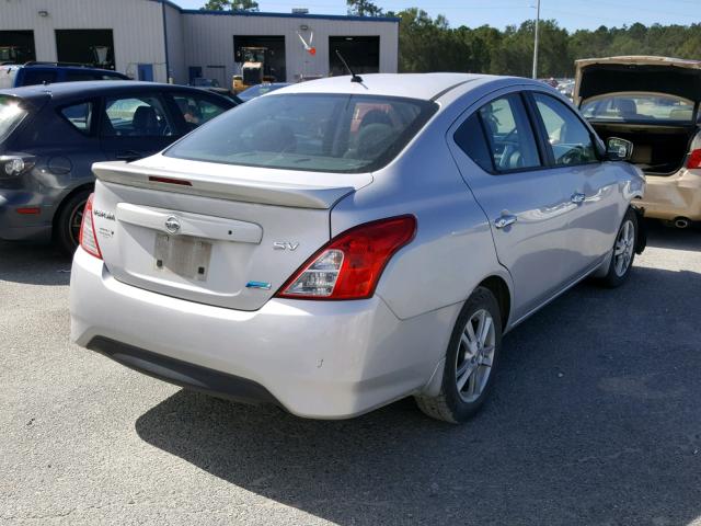 3N1CN7AP2FL863951 - 2015 NISSAN VERSA SILVER photo 4