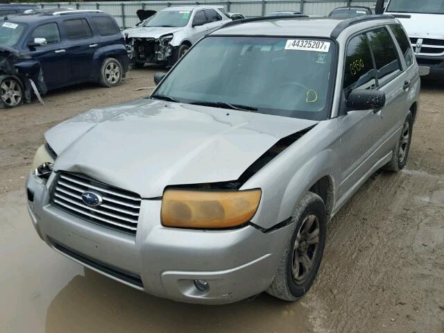 JF1SG63686H701313 - 2006 SUBARU FORESTER 2 SILVER photo 2