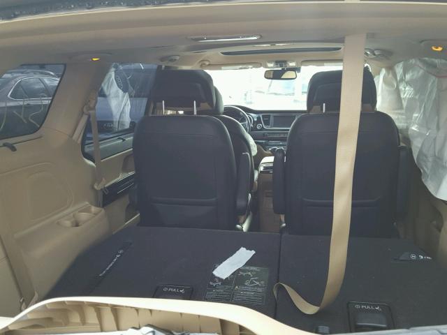 KNDME5C19F6046663 - 2015 KIA SEDONA SXL GOLD photo 9