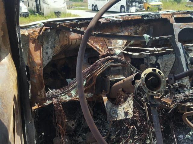 1FDYF82K1EVA56324 - 1984 FORD F800 BURN photo 8