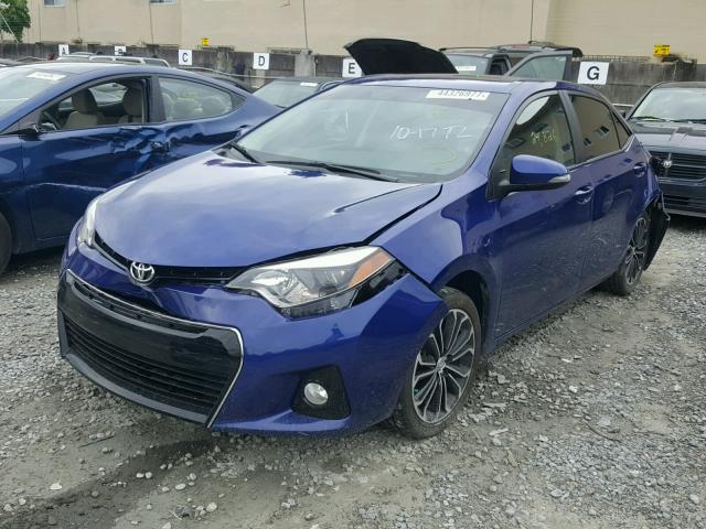 5YFBURHE6FP356923 - 2015 TOYOTA COROLLA BLUE photo 2