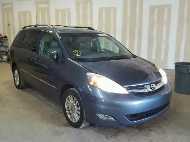 5TDBK22C98S016762 - 2008 TOYOTA SIENNA XLE GRAY photo 1