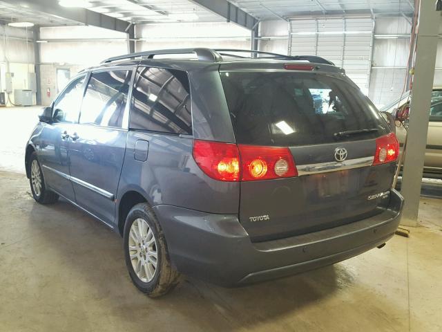 5TDBK22C98S016762 - 2008 TOYOTA SIENNA XLE GRAY photo 3